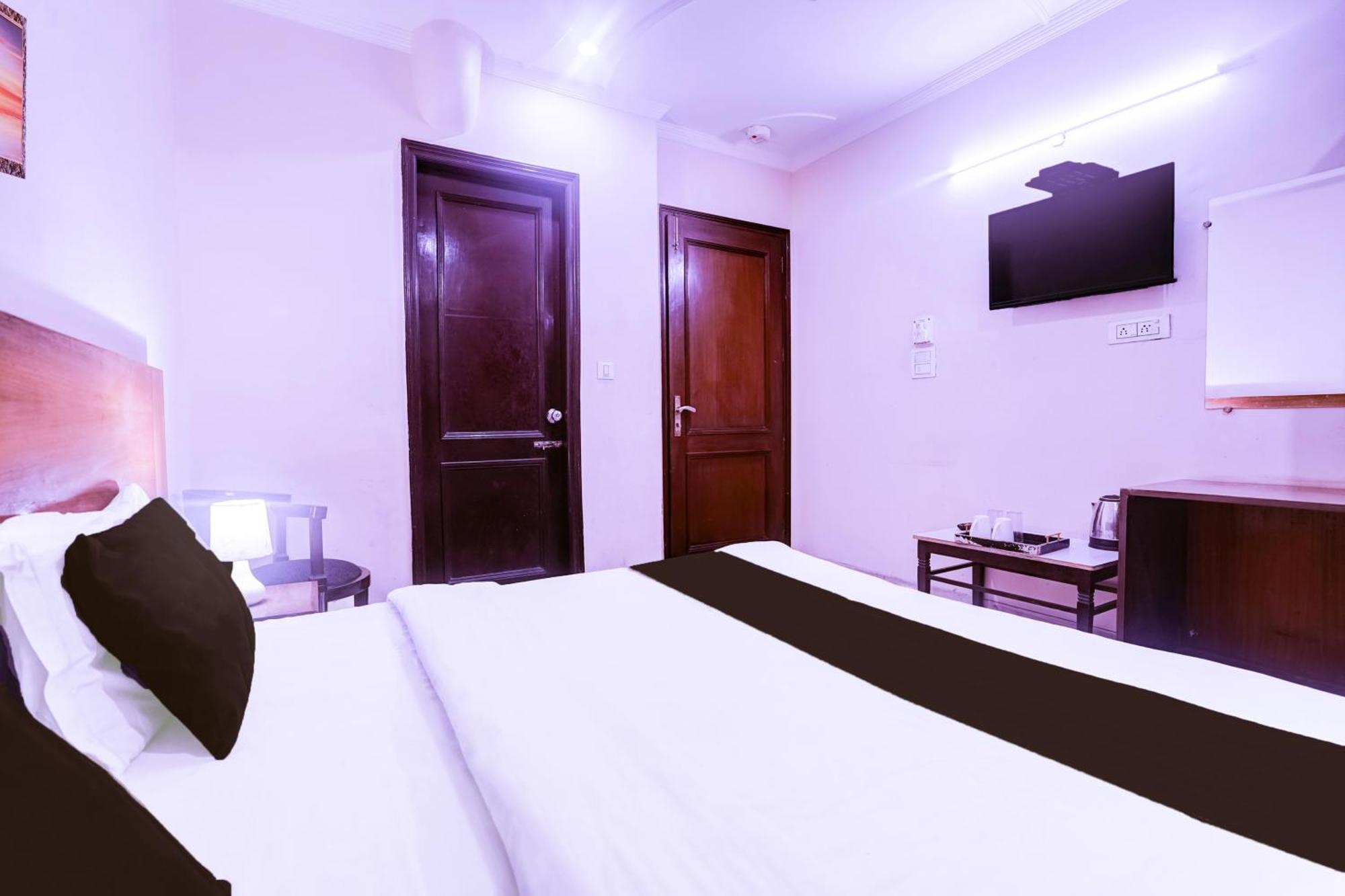 Fabhotel De Gold New Delhi Eksteriør bilde