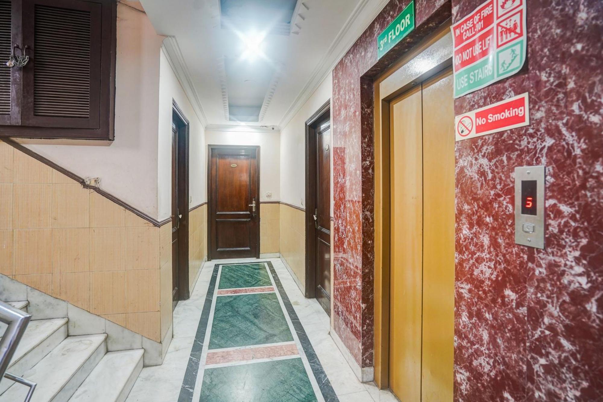 Fabhotel De Gold New Delhi Eksteriør bilde