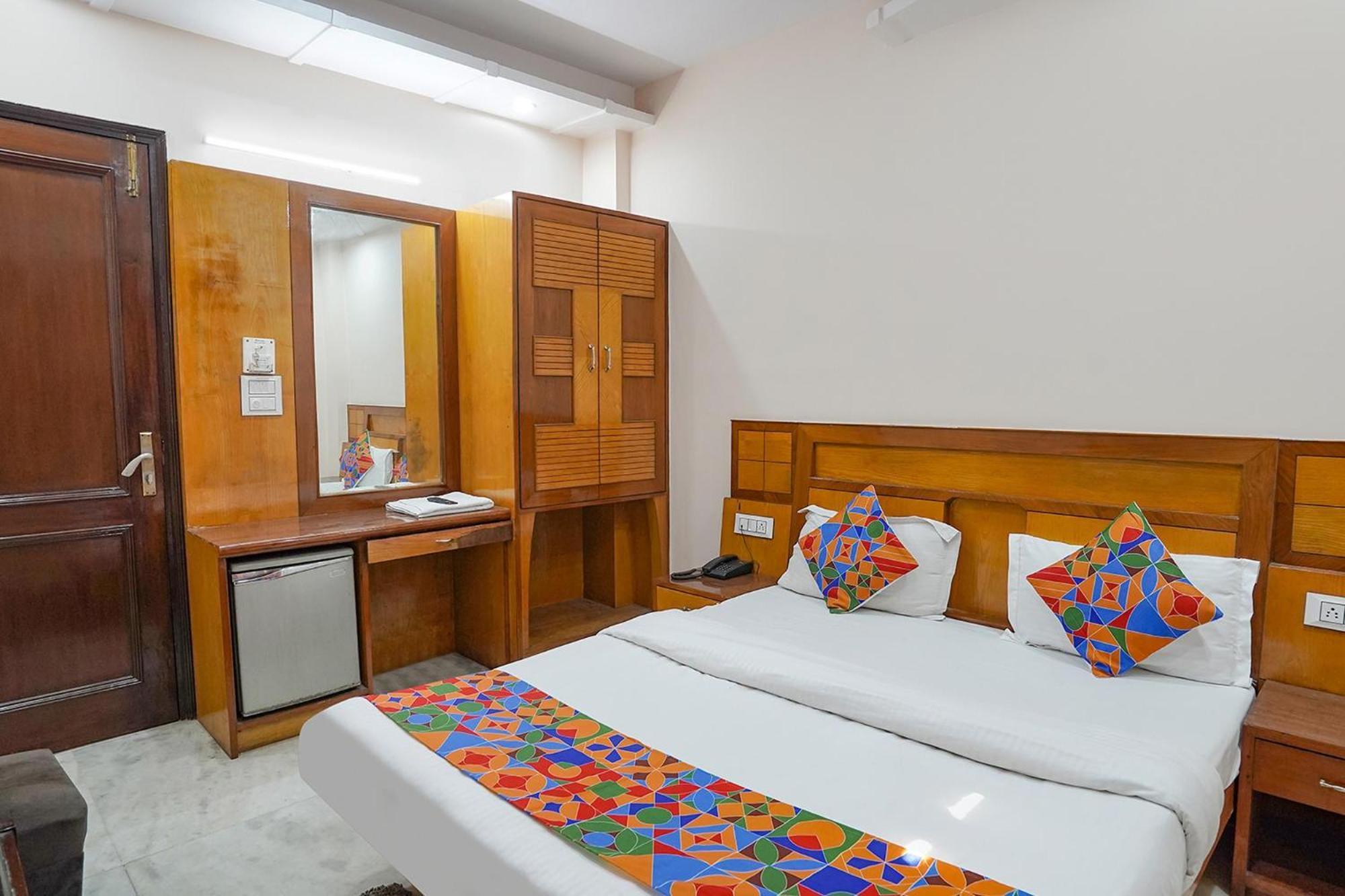 Fabhotel De Gold New Delhi Eksteriør bilde